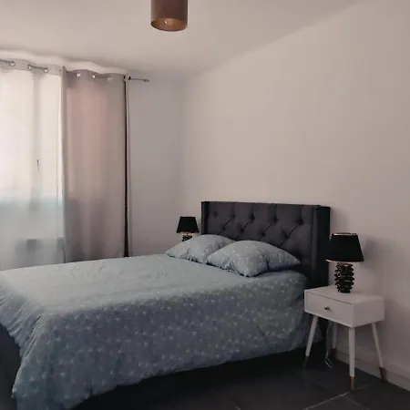 Apartment T2 A 5 Min Des Plages -10min Calanques