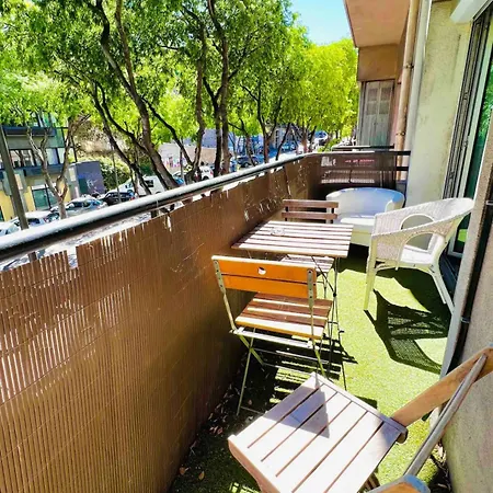 Beau T3 Neuf Proche Vieux-port A La Place Corderie Marseille