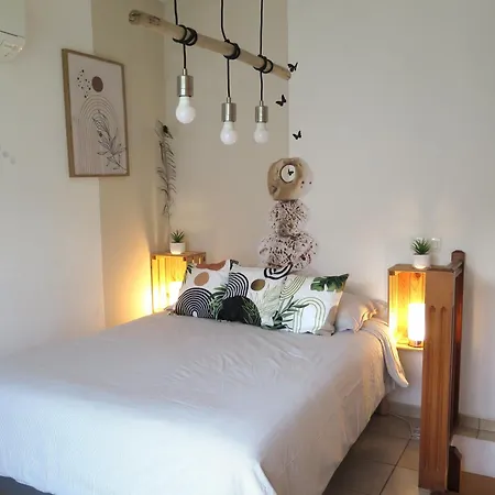 Maison De Village A 35 M Du Bord De Apartment Marseille