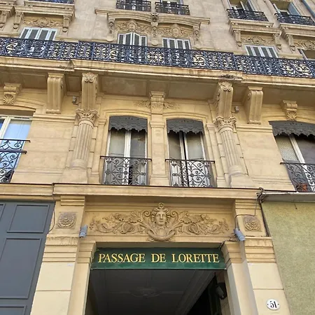 Apartment T3 Rue De Republique - Panier