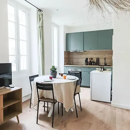Apartment Charmantt2 Dans Le Quartier Branche Du Camas
