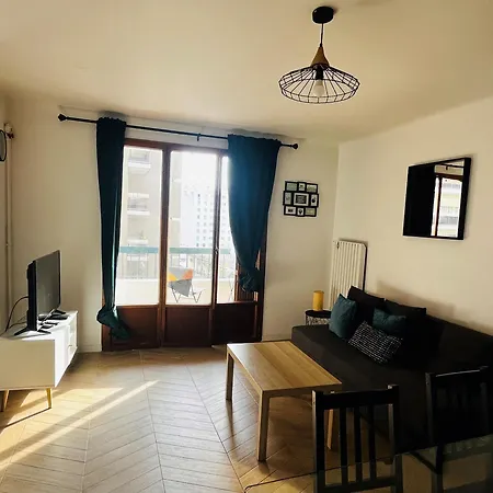 La Perle : Entire Apartment Marseille