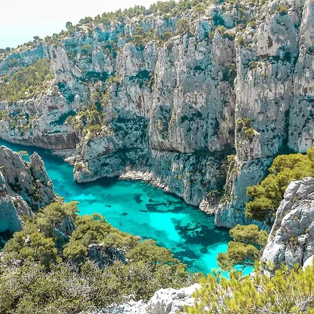 Adira Montgrand 2 Etoiles