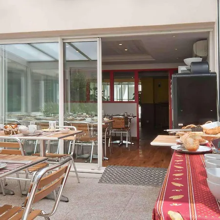 Aparthotel Adagio Access Prado Perier