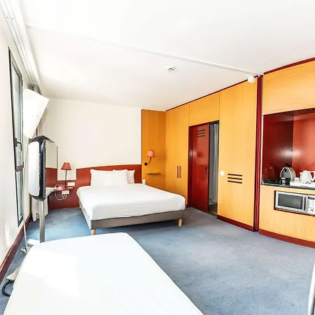Novotel Centre Euromed Otel