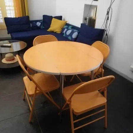 Des 13 Cantons Apartment