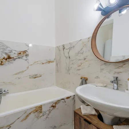 Le Carre D'or Mermoz Apartment Marseille