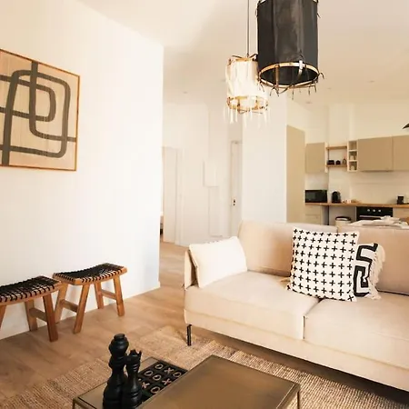 Longchamp - 2 Avec Terrasse - Wifi - Clim Apartment