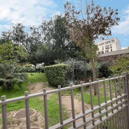 Cosy For 2 In Apartment Marseille