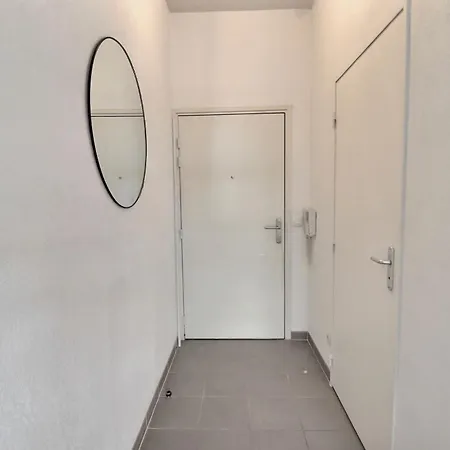 Cosy For 2 In Apartment Marseille