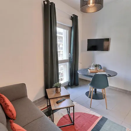 Cosy For 2 In Apartment