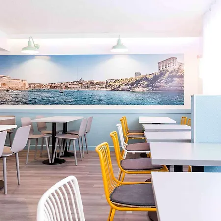 Hotel Ibis Styles Centre Prado Place Castellane 3*