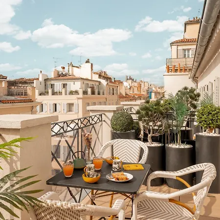 Maisons Du Monde & - Vieux Port ホテル