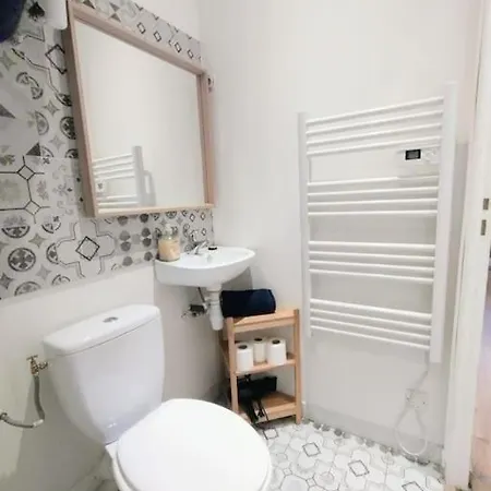 50sqm In Old Port 2 Bedrooms 6 Max Apartment Marseille
