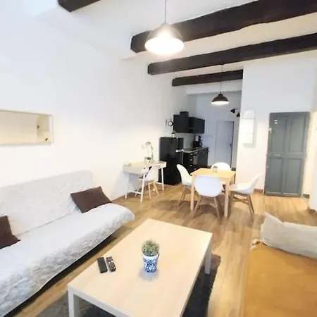 Apartment Sur Le Vieux Port , 50m2, 4pers *