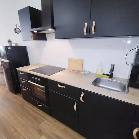 Sur Le Vieux Port , 50m2, 4pers Apartment Marseille