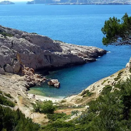T2 Cosy & Elegant A Castellane Ideal Couple Pro * Marseille