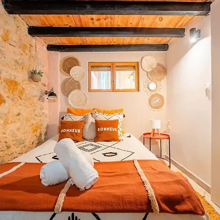 T2 Cosy & Elegant A Castellane Ideal Couple Pro * Marseille