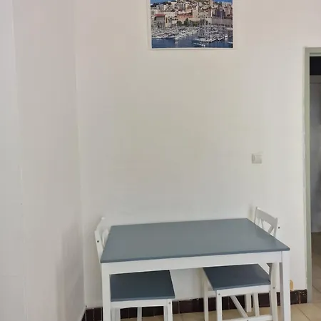 Chez Michel Apartment
