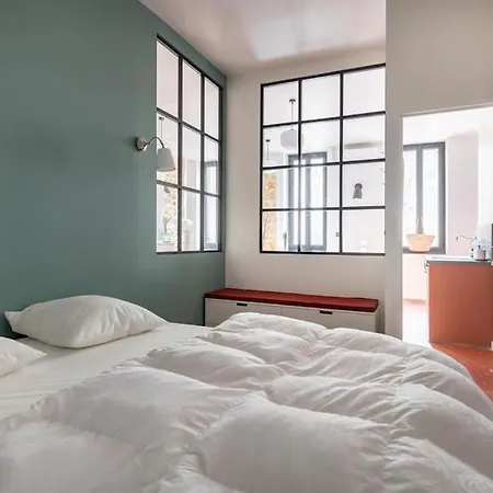 Apartment T2 Typique Et Decore Avec Gout - Quartier Vauban