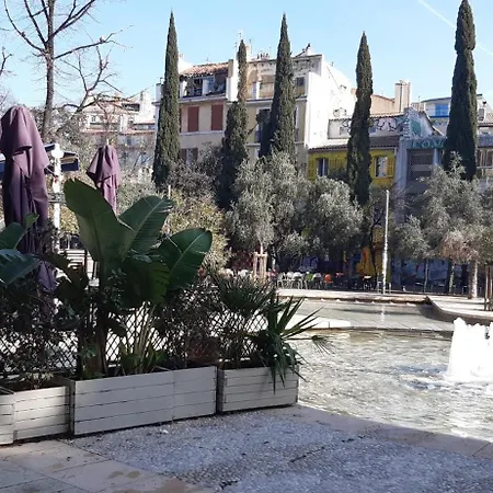 Loft Americain Centre 7 Personnes * Marseilles
