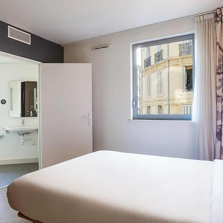 Centre La Joliette Hotel