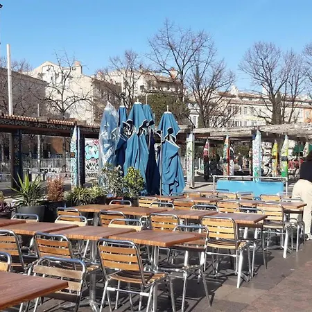 Apartment Spacieux Au Coeur De 90 M² Parking Inclus Marseille