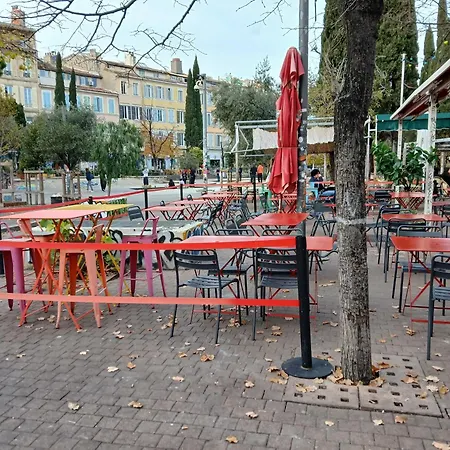 Apartment Spacieux Au Coeur De 90 M² Parking Inclus Marseille