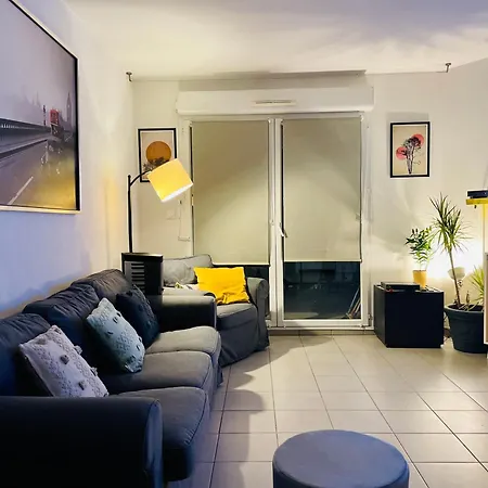T3 Recent Avec Terrasse Et Parking Apartment *