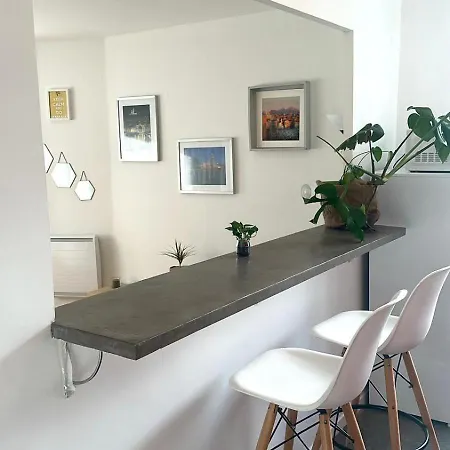 Flc - Timone Hospital - 2 Bedrooms - Max 6 Guests *