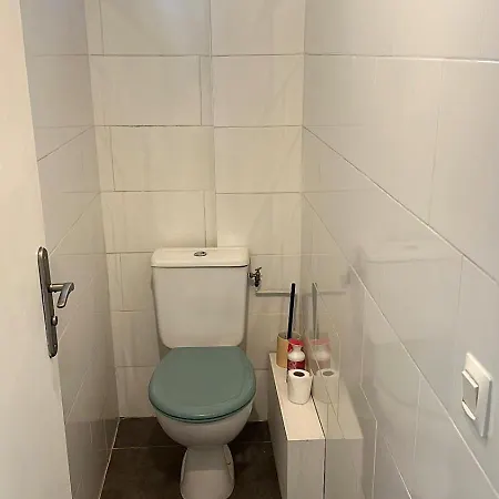 Flc - Timone Hospital - 2 Bedrooms - Max 6 Guests *
