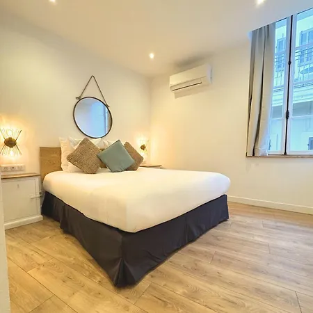 Aparthotel Du Vieux Port 4*