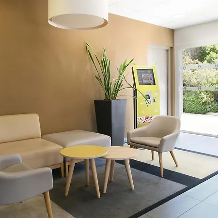 Hotel La Valentine St Menet