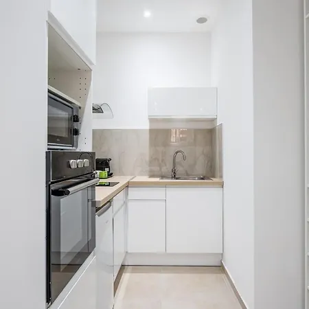 Apartment Fully-equipped In Panier Close To Business Area Joliette And Old-port