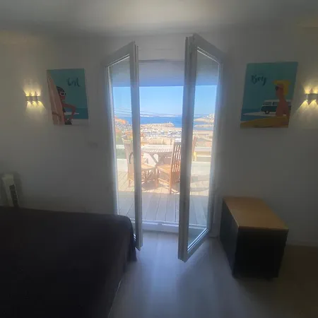 Holiday home La Flibuste Des Goudes: Calanques Seaside Retreat With Gardens Marseille