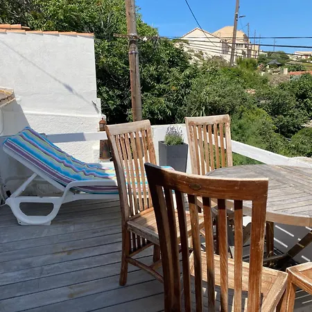 La Flibuste Des Goudes: Calanques Seaside Retreat With Gardens Holiday home *