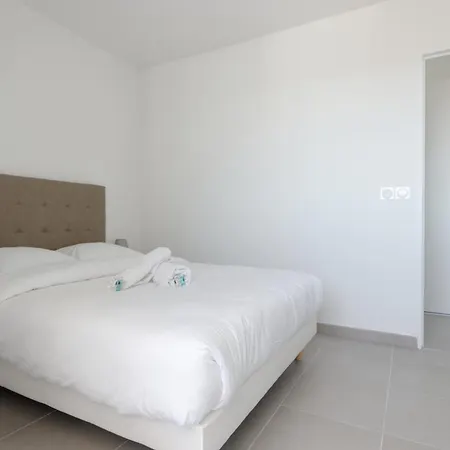 T3 Duplex Avec Parking Et Balcon A Euromed Apartment *