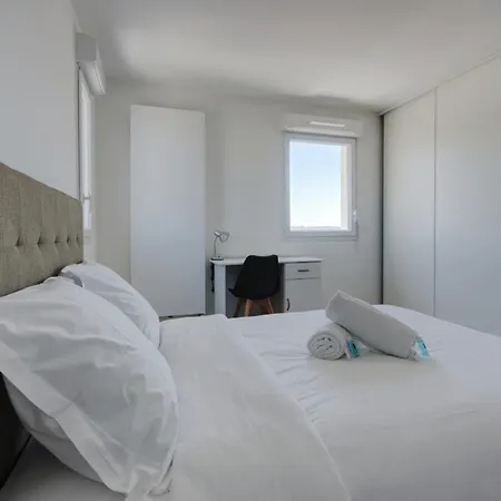 T3 Duplex Avec Parking Et Balcon A Euromed Apartment *