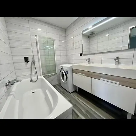 Elegant Avec Parking Gratuit Apartment Marseille