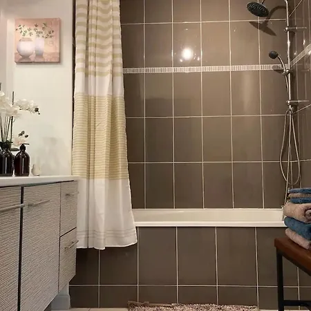 Apartment Aj - Stylish Pied-a-terre A La Joliette - Parking Marseille