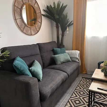Aj - Stylish Pied-a-terre A La Joliette - Parking Apartment Marseille