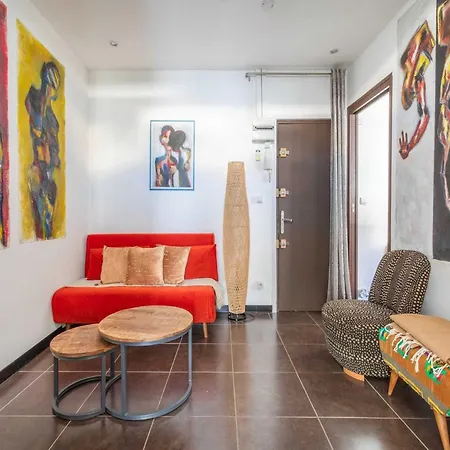 Magnificent With Terrace -1br 4p- Apartment Marseille