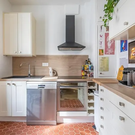 Colore Proche De La Apartment *