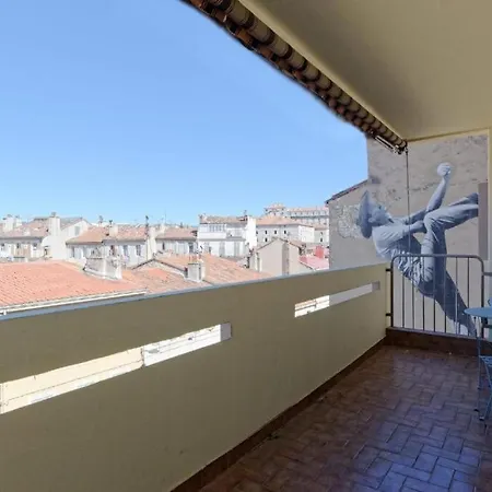 Apartment 4 8 Personnes St Charles Marseille