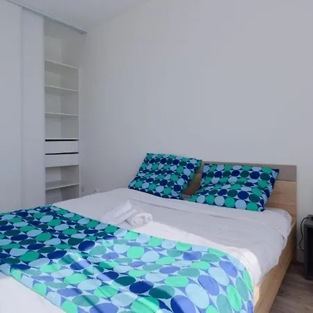 Apartment 4 8 Personnes St Charles Marseille