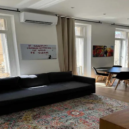 Apartment Splendid Renovated For 4p - *