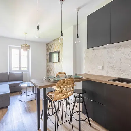 Apartment Charming Renovated Apt-1br 4p- Notre Dame Du Mont Marseille