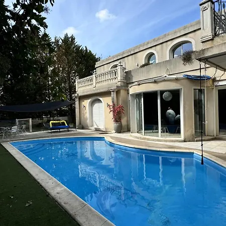 Piscine Confort, Barbecue 4 Etoiles Marseille