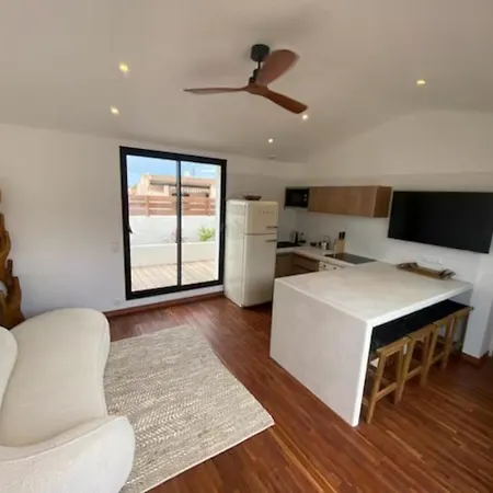Holiday home Tropicales Calanques
