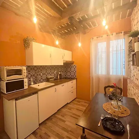 Happy - Cozy Flat In The Historical Center Apartment *